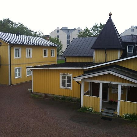 Uppsala Lagenhetshotell ภายนอก รูปภาพ