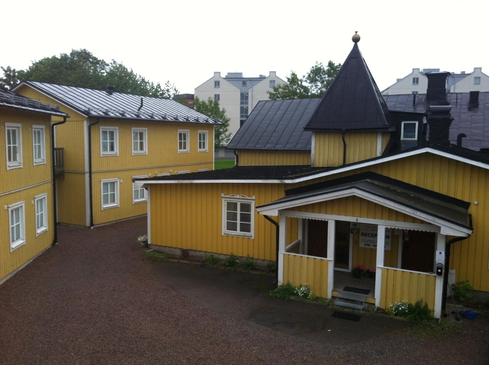 Uppsala Lagenhetshotell ภายนอก รูปภาพ
